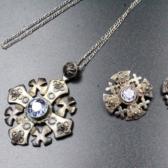 Vintage Jerusalem Lab Alexandrite 800 Silver Maltese Cross Necklace Set - Picture 8 of 9